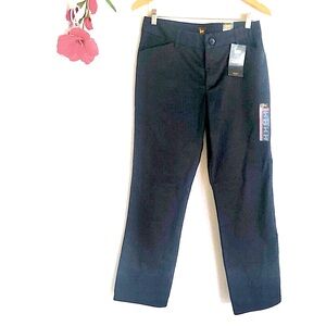 Lee mid rise black ankle office trousers pants wrinkle free Size 8S cotton twill